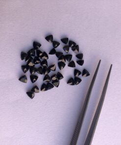 4mm black onyx trillion cut