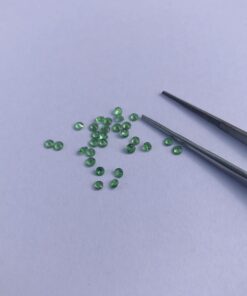 1.5mm green garnet round cut