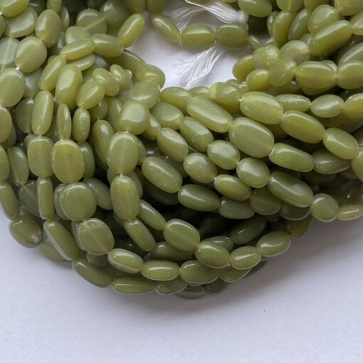 Natural Green Serpentine Smooth Oval Beads