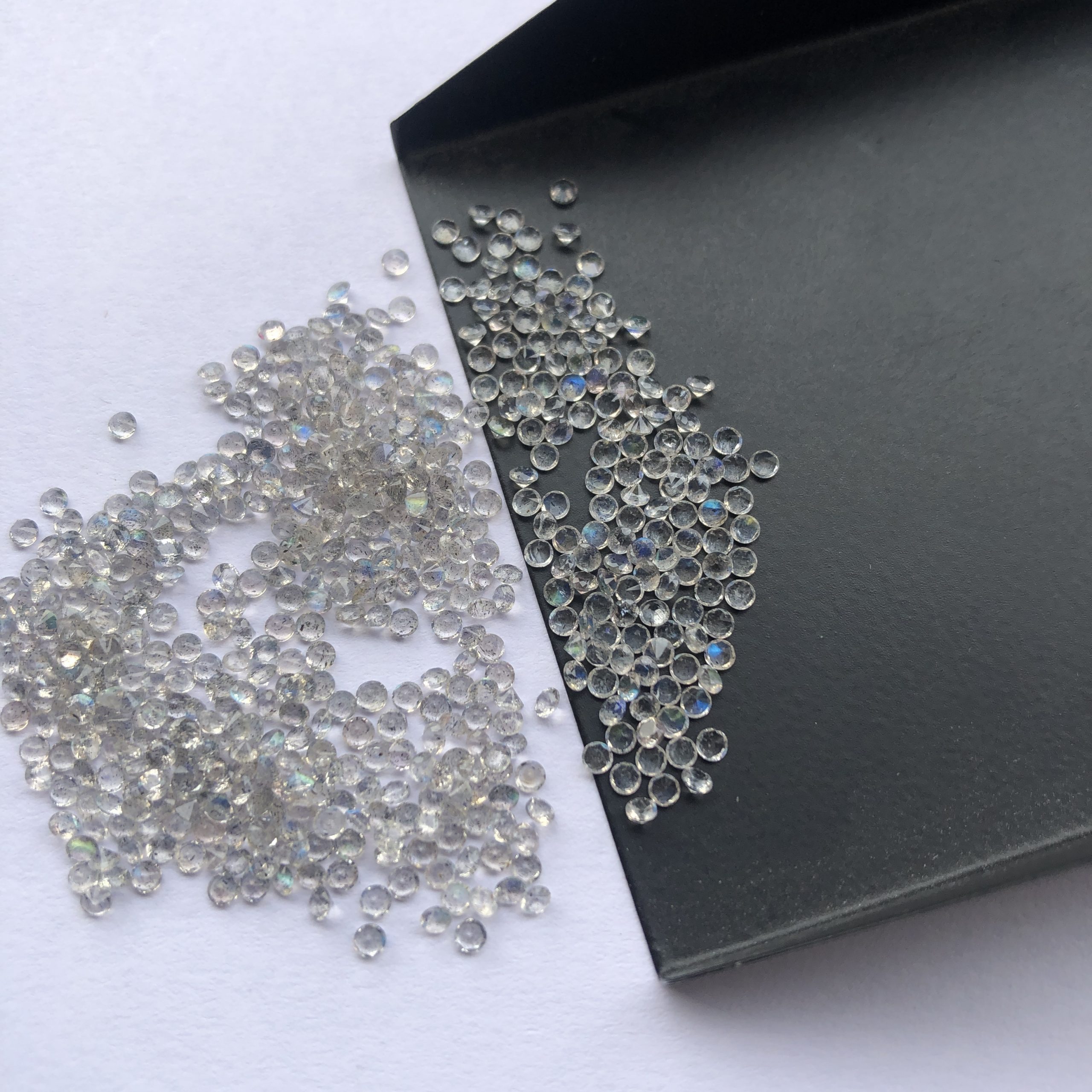 3mm Natural Labradorite Round Cut Gemstone 3mm Natural Labradorite Round Cut Gemstone