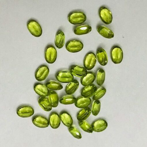 7x5mm Natural Peridot Faceted Oval Cut Gemstone