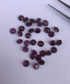 5mm rhodolite garnet round cut