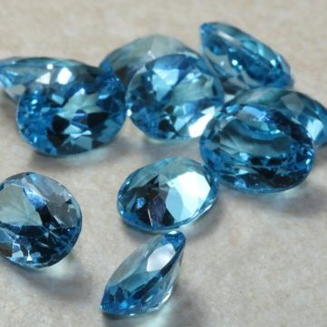 7x9mm swiss blue topaz oval cut 7x9mm swiss blue topaz oval cut