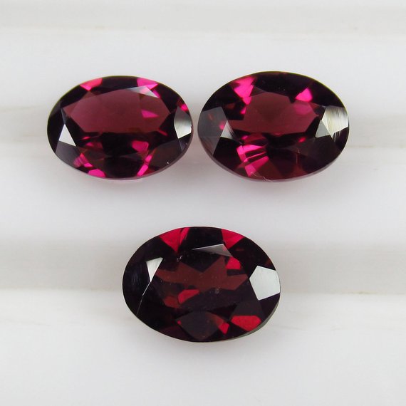 8x10mm rhodolite garnet oval cut 8x10mm rhodolite garnet oval cut