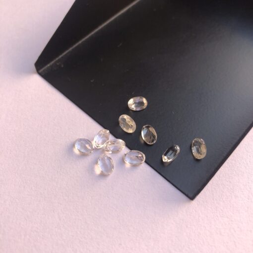 5x3mm crystal quartz oval cut