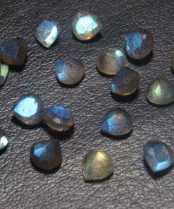 4mm labradorite heart cut