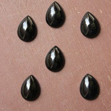 4x3mm black spinel pear