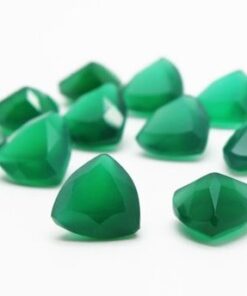 6mm green onyx trillion cut