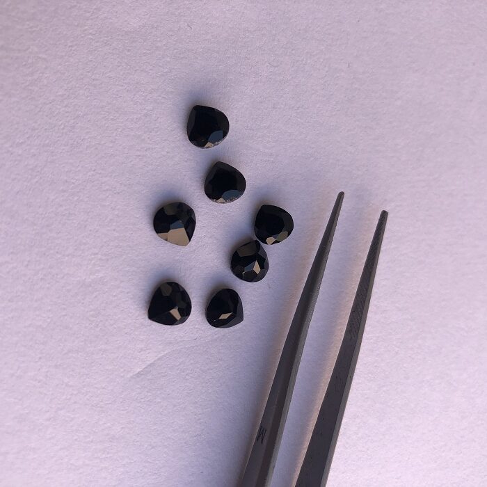 6mm Natural Black Spinel Heart Cut Gemstone 6mm Natural Black Spinel Heart Cut Gemstone