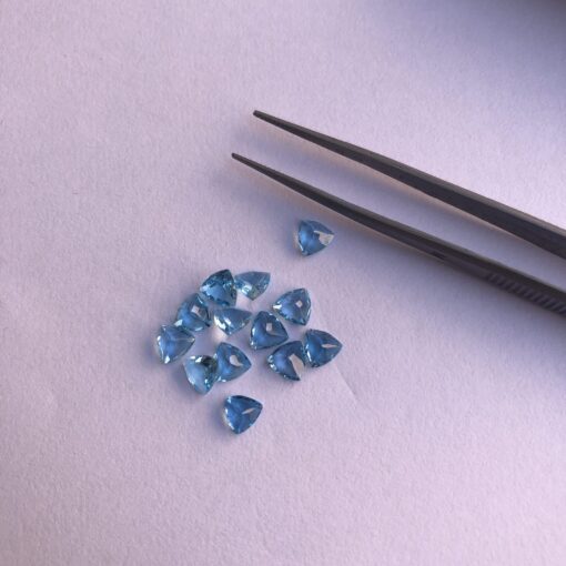 5mm swiss blue topaz trillion cut