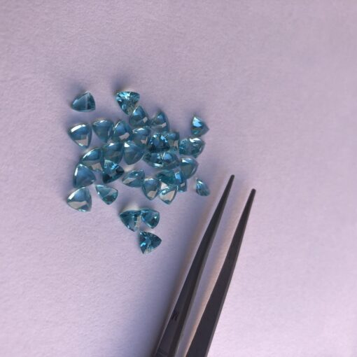 5mm blue apatite trillion cut