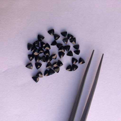 4mm black onyx trillion cut