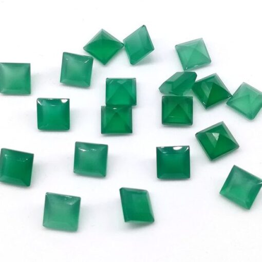 4mm green onyx square cut