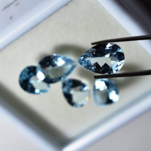 3x5mm Natural Sky Blue Topaz Faceted Pear Cut Gemstone