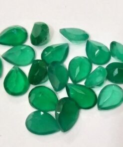 9x7mm Natural Green Onyx Faceted Pear Cut Gemstone