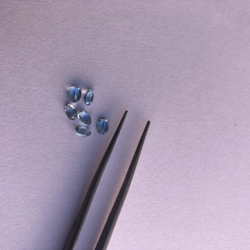 4x5mm Natural Swiss Blue Topaz Faceted Oval Cut Gemstone