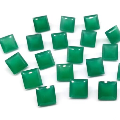 Natural Green Onyx Square Cut Gemstone