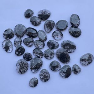Read Some Really Interesting Fact About Gemstones You Didn't Knew!