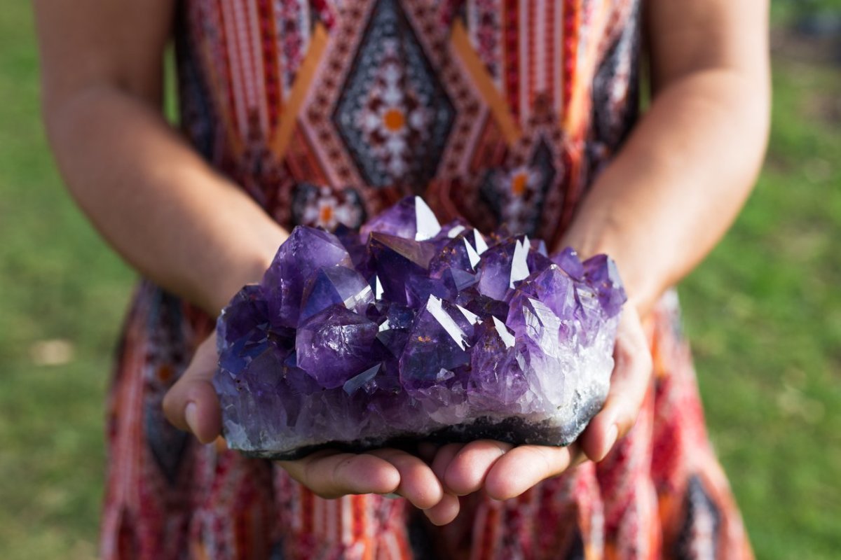 can gemstone turn a person into positive spirit