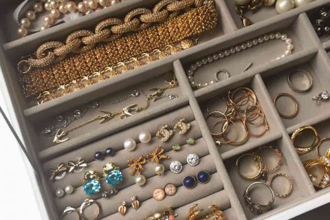 Jewelry Hacks: How to Safely Store Your Jewelry? - Keep them Organized!