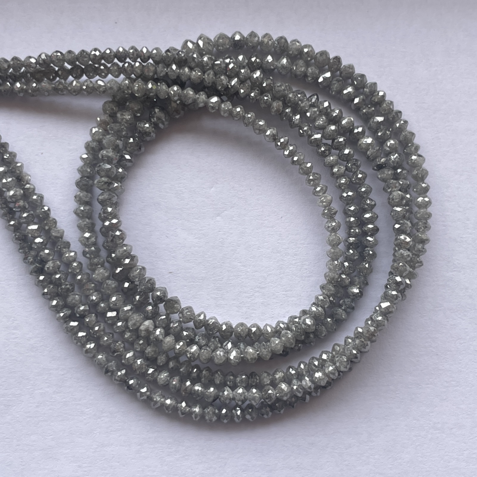 553 Gray Diamond Faceted(1)